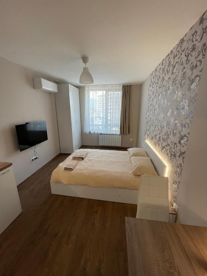Movie Flats Apartment Sofia Ngoại thất bức ảnh